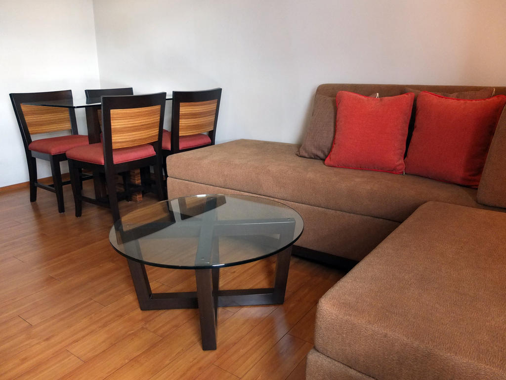 索莱斯特套房酒店-非隔离酒店 奎松市 外观 照片